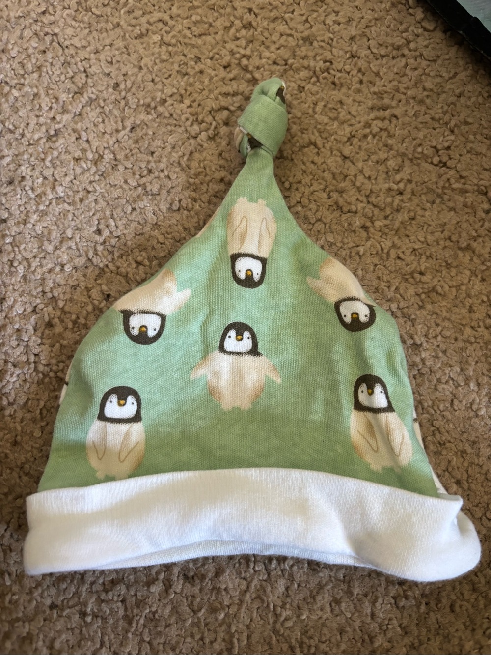 Newborn Green Penguin Print Knot Baby Hat - Unbranded